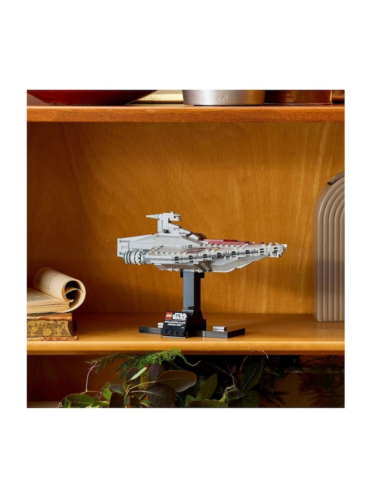 Lego Star Wars Acclamator Class Assault Ship 75404 - Image 5 of 8