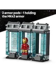 Lego Mans Marvel Iron Laboratory Hall of Armour Set - Image 4 of 8