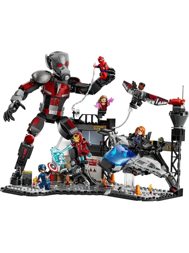 Lego Marvel Captain America Civil War Action Battle 76314 - Image 2 of 8