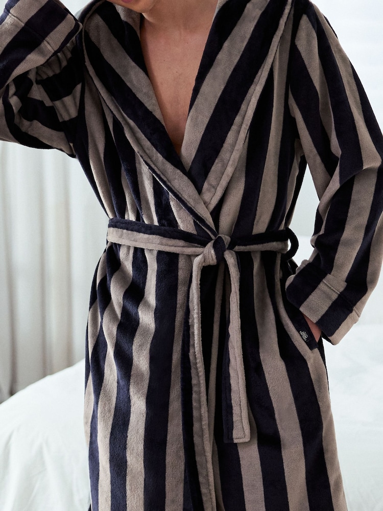 Chelsea Peers Blue Fleece Stripe Dressing Gown - Image 2 of 4
