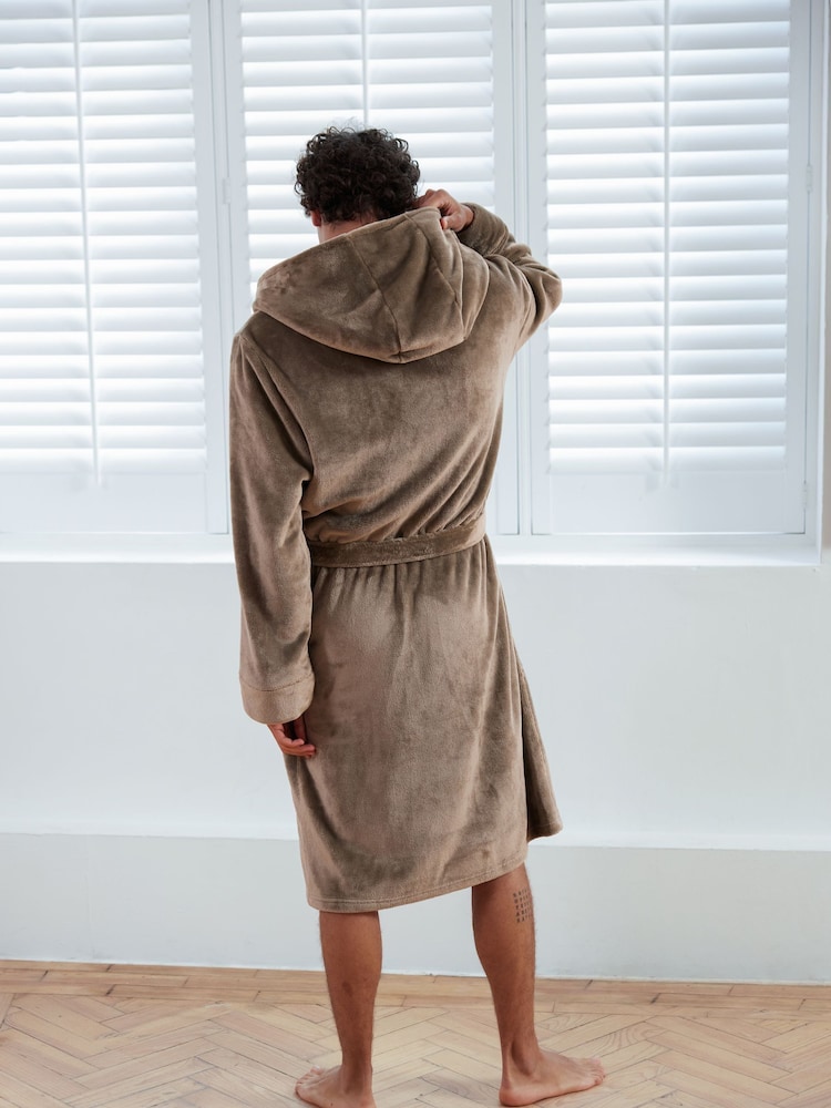 Chelsea Peers Brown Fleece Dressing Gown Dressing Gown - Image 2 of 5 Chelsea Peers Brown Fleece Dressing Gown Dressing Gown - Image 2 of 5