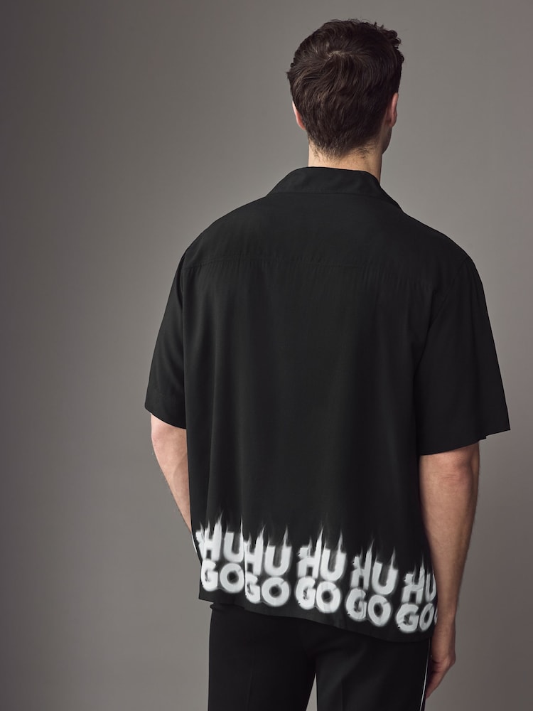 HUGO Black Oversized Fit Shirt With Smoke Logo-Print Hem - Image 2 of 5