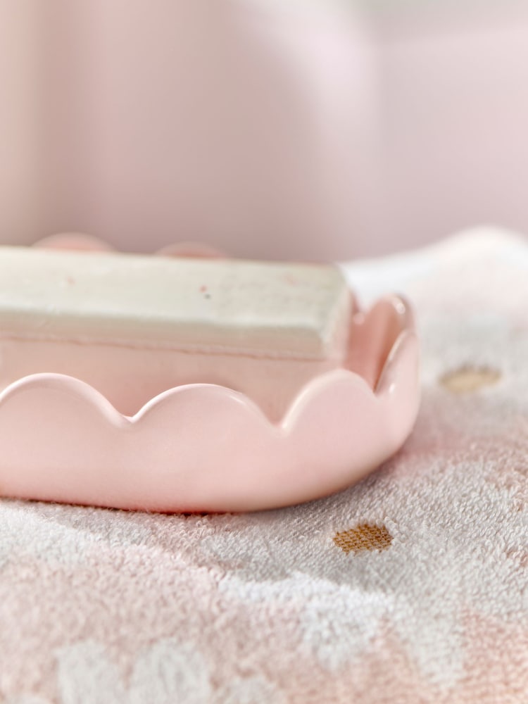 Pink Scallop Soap Dish - Image 2 of 3