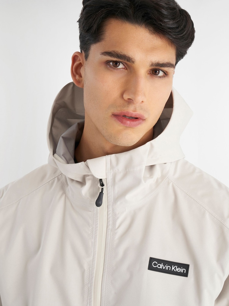 Calvin Klein Golf Feather Dry 15K Hooded Waterproof Jacket - Image 3 of 9