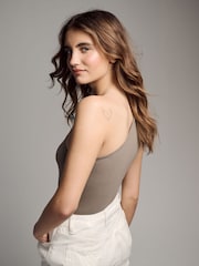 The Set Black/White/Taupe Brown 3 Pack One Shoulder Vest - Image 6 of 11