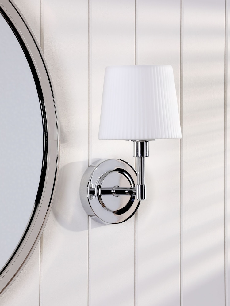 Laura Ashley Polished Chrome Bayfield 1 Light Wall Light Ip44 - Image 2 of 7