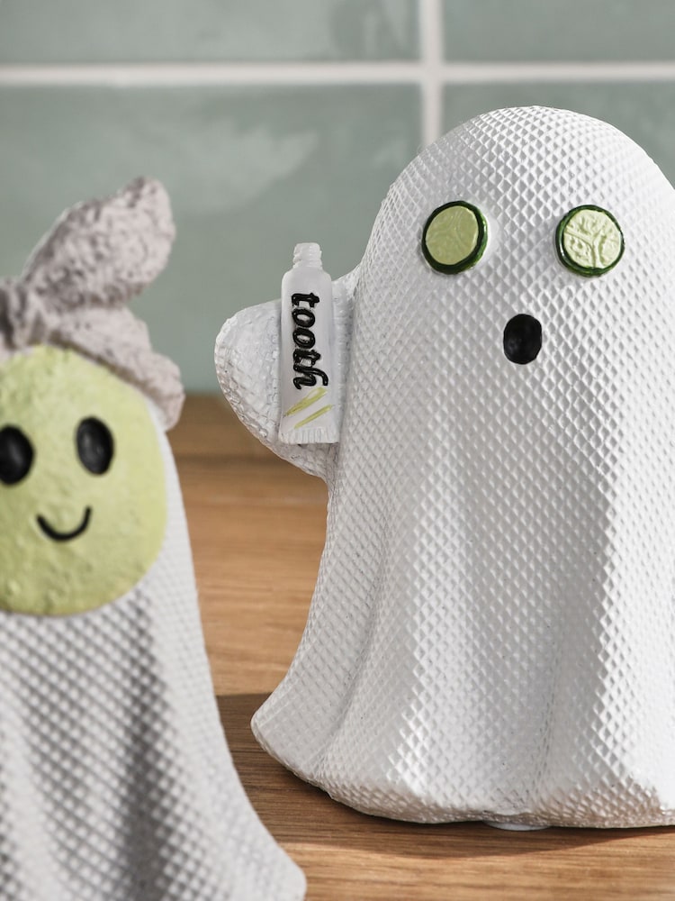 White Ghost Set of 3 Ornament - Image 1 of 5