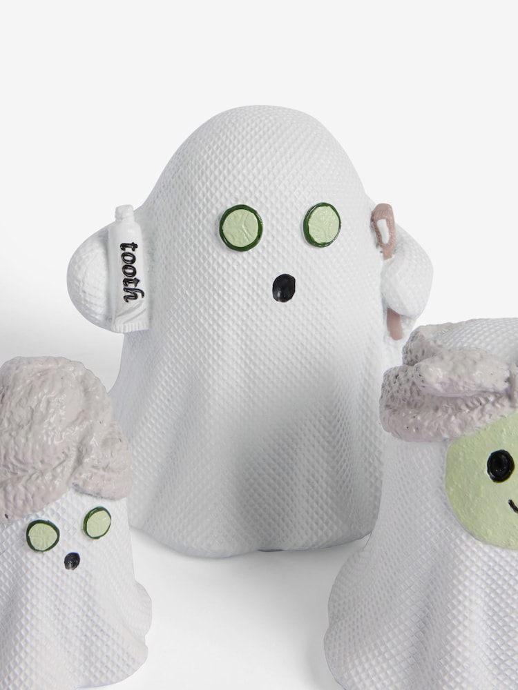 White Ghost Set of 3 Ornament - Image 4 of 4