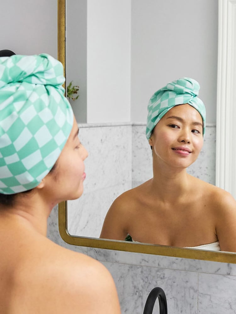 Dock & Bay Check Mate Hair Wrap Quick Dry Hair Towel Suede - Image 2 of 6 Dock & Bay Check Mate Hair Wrap Quick Dry Hair Towel Suede - Image 2 of 6