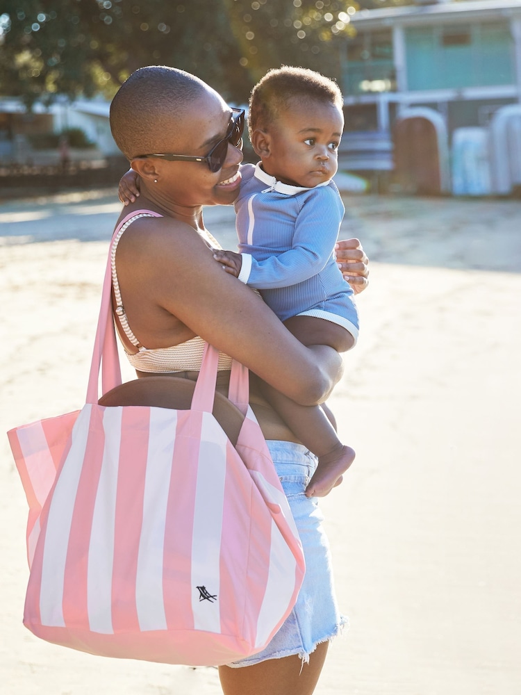Dock & Bay Malibu Pink Everyday Travel Foldaway Bag - Image 2 of 6