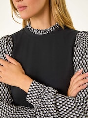 Roman Black Geometric Contrast Knit Dress - Image 5 of 5