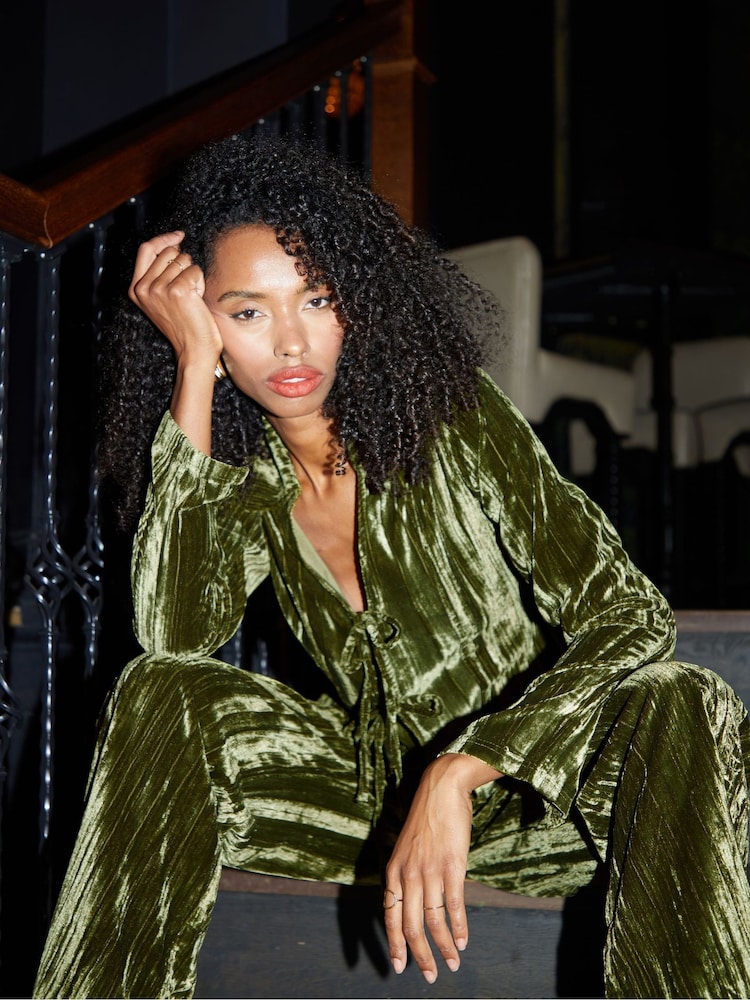 Groen - Threadbare Crinkle Velvet Tie Front Shirt - Image 4 of 5