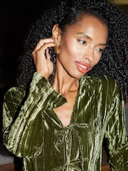 Groen - Threadbare Crinkle Velvet Tie Front Shirt - Image 5 of 5