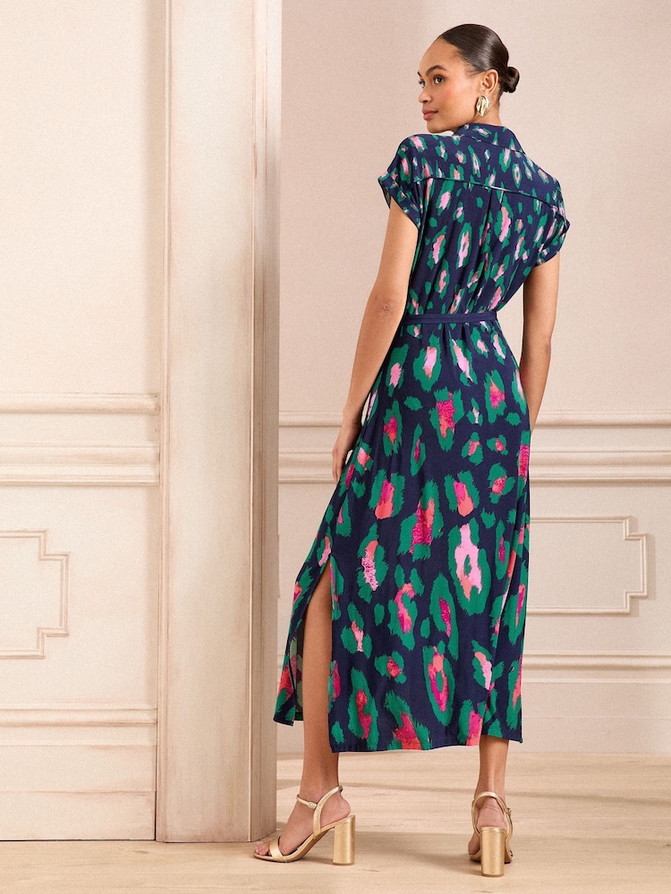 Love & Roses Black Animal Petite Printed Jersey Midi Shirt Dress - Image 4 of 4