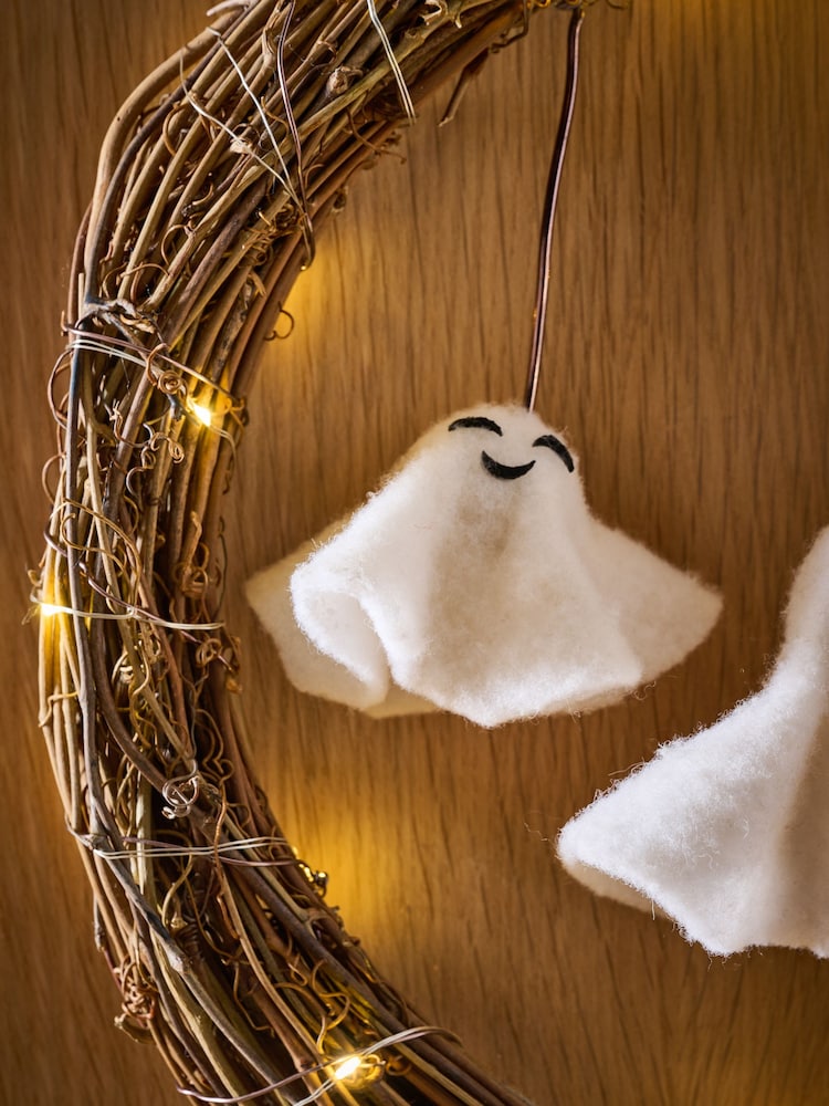 Brown Light Up Halloween Ghost Wreath - Image 2 of 4