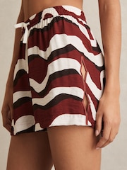 Reiss White Wave-Print Drawstring Shorts - Image 4 of 7