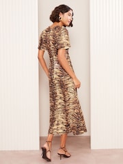 Friends Like These Brown Petite Ruched Front ITY Midi Dress - Image 4 of 5