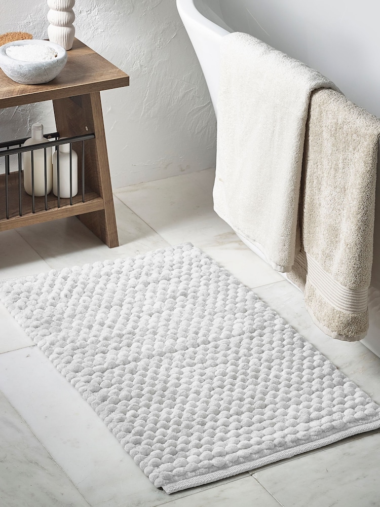 White Giant Bath Bobble Mat - Image 1 of 3 White Giant Bath Bobble Mat - Image 1 of 3