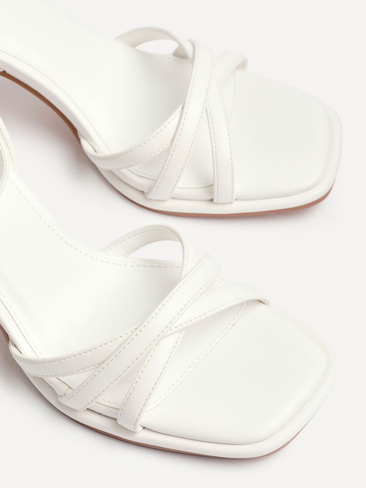 Weiß - Linzi Faro Strappy Heeled Sandals - Bild 5 von 5 Weiß - Linzi Faro Strappy Heeled Sandals - Bild 5 von 5