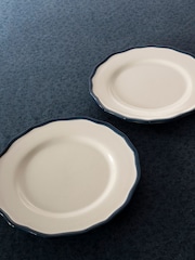Laura Ashley Blue Set of 2 Hedingham 21cm Side Plates - Image 2 of 3