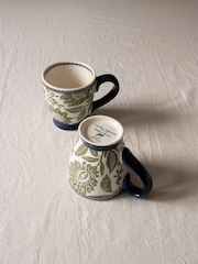 Laura Ashley Set of 2 Green Hedingham Small Mugs - Image 2 of 3