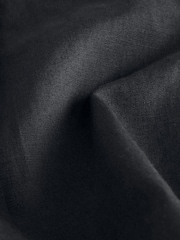 Weekend MaxMara Black Bermuda Shorts - Image 13 of 13
