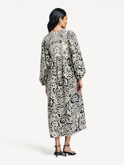 Weekend MaxMara Black Dress - Image 2 of 4
