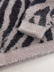 Zebra Fluffy Jumper (3-16yrs) - Image 4 of 4