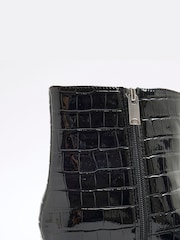 River Island Black Kitten Heel Ankle Boots - Image 6 of 7