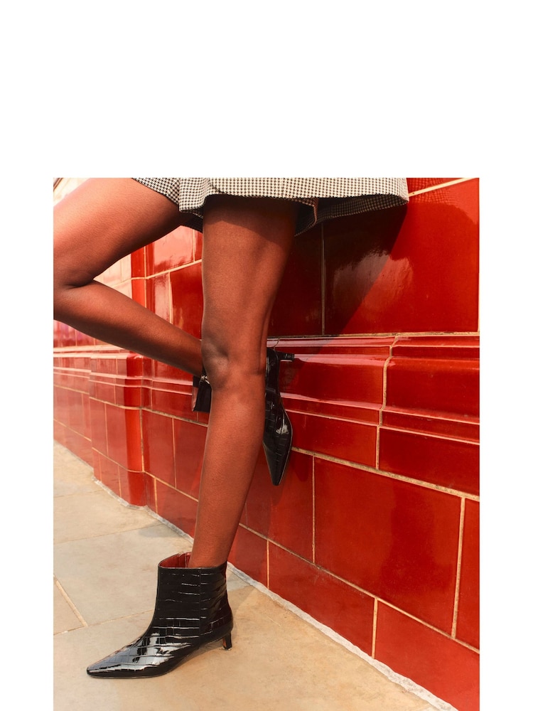 River Island Black Kitten Heel Ankle Boots - Image 7 of 7
