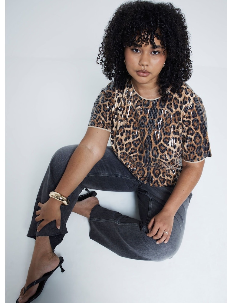 River Island Brown Plus Leopard Print Sequin T-Shirt - Image 2 of 6
