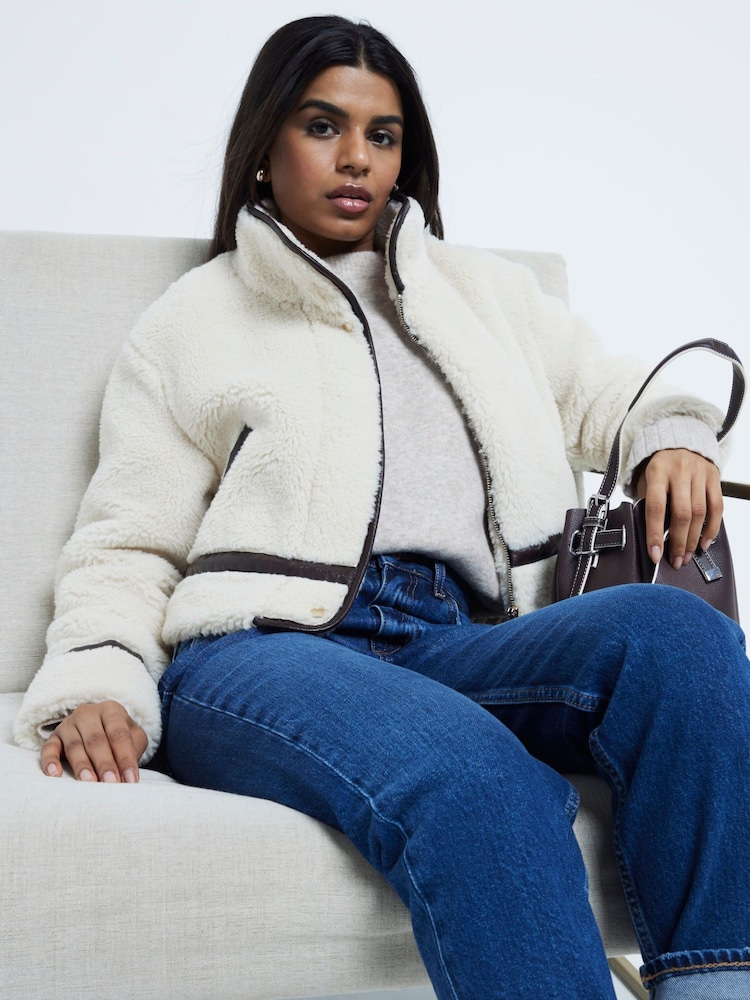 River Island Blue Mom Petite High Rise Bum Sculpt 100% Cotton Jeans - Image 2 of 6