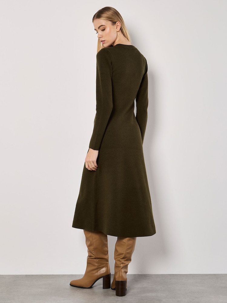 Apricot Green Knitted Clean Long Sleeve Midaxi Dress - Image 4 of 5