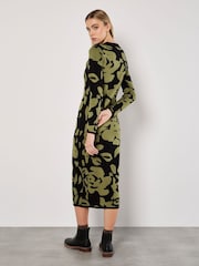 Apricot Black Knitted Flower Midaxi Dress - Image 3 of 4