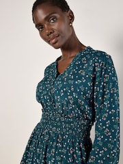 Apricot Green Vintage Ditsy Floral Print Smock Waist Dress - Image 3 of 4