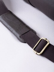 Lakeland Leather Brown Small Shoregill Holdall Bag - Image 7 of 8