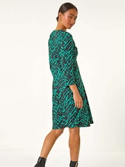 Roman Green Petite Abstract Twist Front Dress - Image 3 of 5