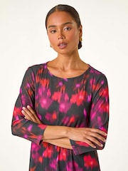 Roman Red Petite Abstract Top & Trousers Set - Image 4 of 5