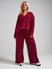 Yours Curve Red Limited Leopard Print Knitted Cardigan - Image 2 of 5