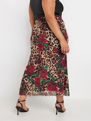 Yours Curve Natural Limited Leopard Print Skirt - Image 3 of 5