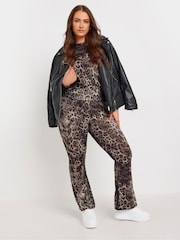 Yours Curve Natural Limited Leopard Print Top - Image 2 of 5