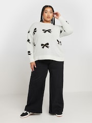 Yours Curve White Limited Bow Jumper - Image 2 of 5