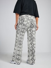 Yours Curve Grey Limited Snake Print Jeans - Image 2 of 5