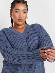Yours Curve Blue Waffle Knit V-Neck Jumper - Image 4 of 5