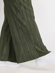 Yours Curve Green Limited Plisse Trousers - Image 4 of 5