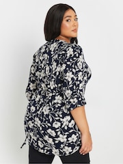 Yours Curve Navy Blue Floral Print Pintuck Blouse - Image 3 of 5