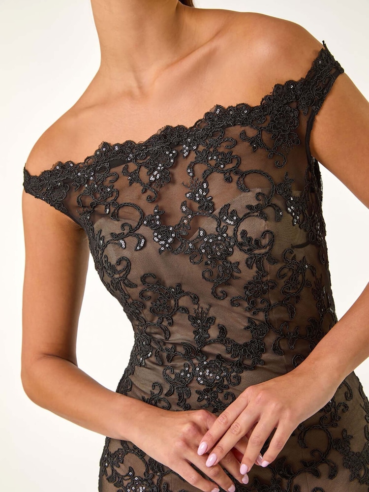 Negro - Roman Lace Scallop Edge Front Split Maxi Dress - Imagen 5 de 5 Negro - Roman Lace Scallop Edge Front Split Maxi Dress - Imagen 5 de 5