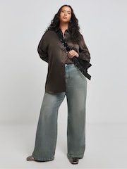 Simply Be Balloon Sleeve Satin Shirt - صورة 3 من 4
