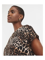 JD Williams Natural Leopard Print Textured Longline Curved Hem Top - Image 4 of 4