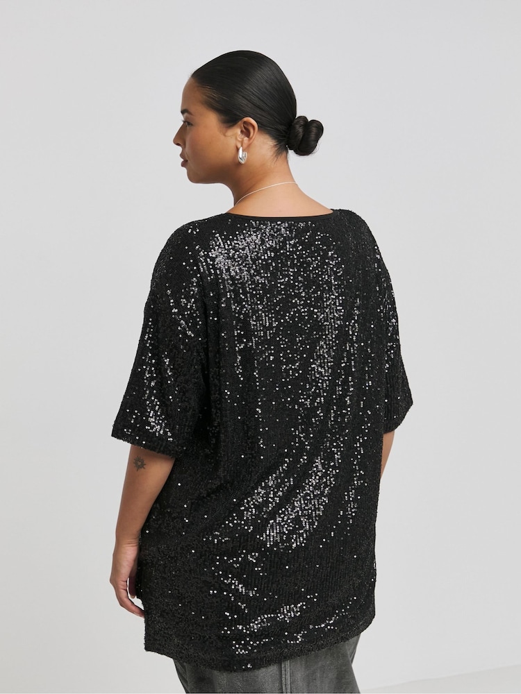 Simply Be Black Oversized Linear Sequin T-Shirt - Image 2 of 4 Simply Be Black Oversized Linear Sequin T-Shirt - Image 2 of 4